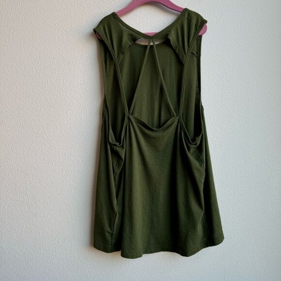 BEYOND YOGA Sleeveless Gym Strappy Tank Green Size Small Relaxed Loose Fit - Picture 3 of 6